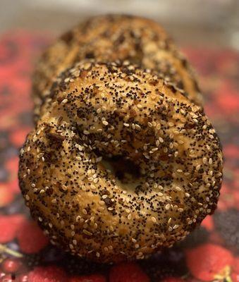 Everything Bagels~ I absolutely loved the onion and garlic flavor throughout, as well as the poppy seeds and sesame seeds on top!