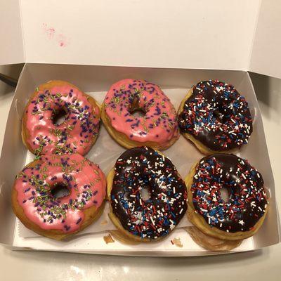 Love the icing and sprinkles donuts! The chocolate icing is amazing!