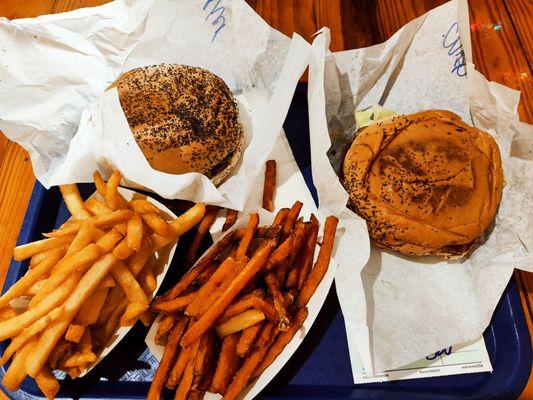 hamburger and chips