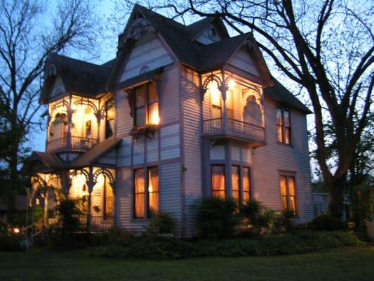 The Carleton House Bed & Breakfast awaits you with a comfortable,clean room in a National Register Historic Home