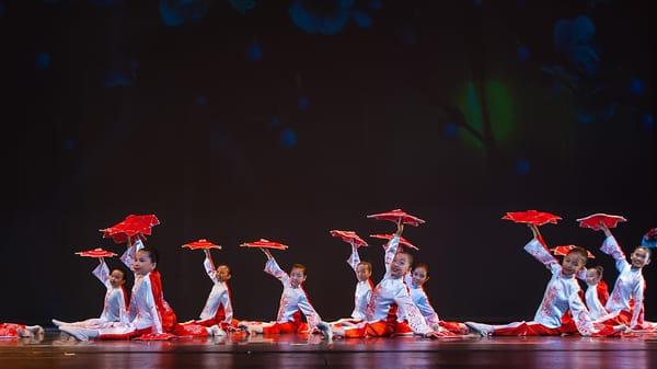 Chinese Handkerchief Dance