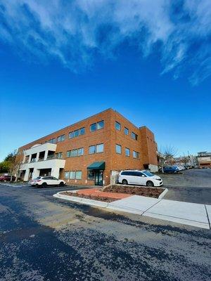 Entrance and parking located only in the rear of the building