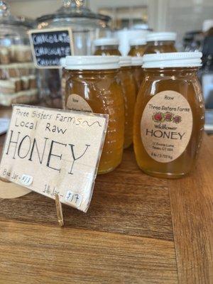 Raw honey