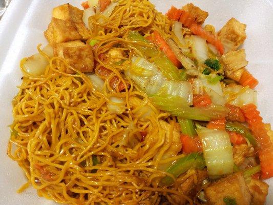 #55 my favorite stir fry eggnoodles with tofu and veggies Also had #1 combo