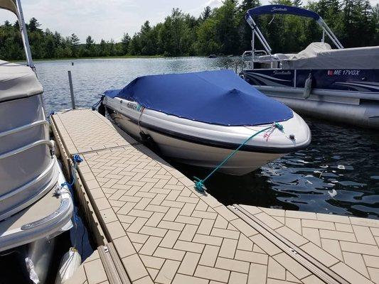 New dock system with plenty of space between boats!!