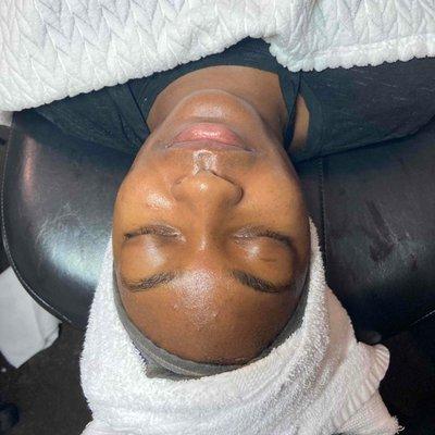 She booked a relaxation facial and not only got to leave feeling refreshed and relaxed; she left with this amazing glow after just one hour!