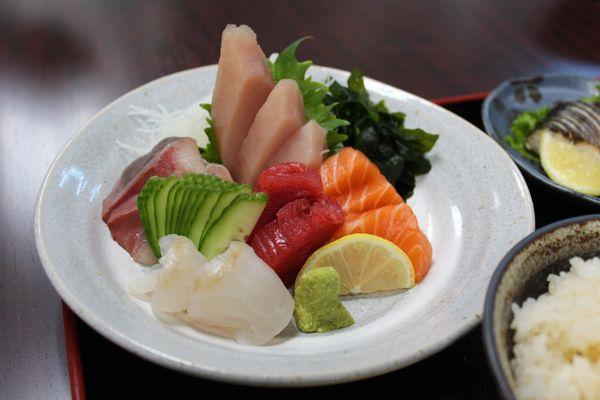 standerd sashimi set