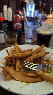 Curry fries, Guinness, Tullamore Dew