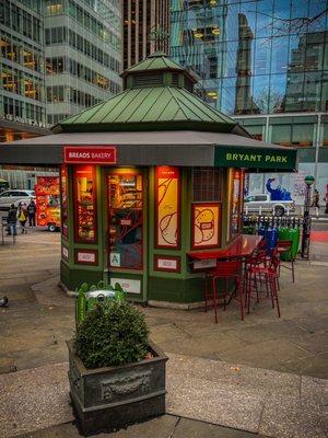 Breads food kiosk