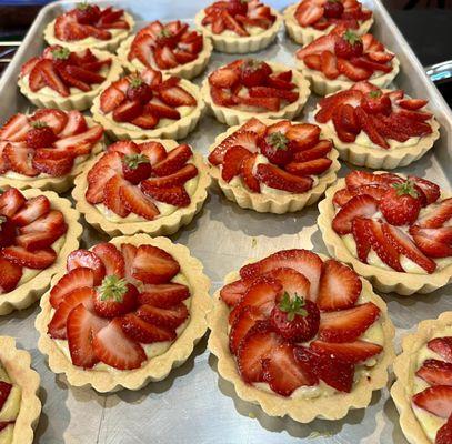 Strawberry tarts