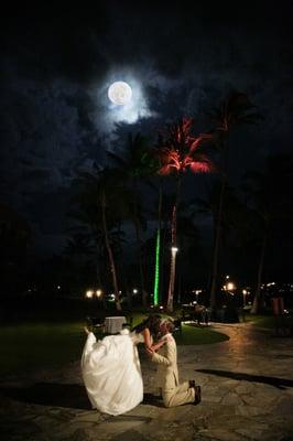 Hawaii destination wedding.