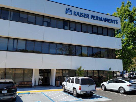 Kaiser Los Gamos Medical Offices