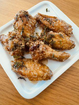 Sticky wings