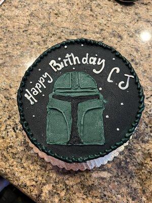 Mandalorian birthday cake