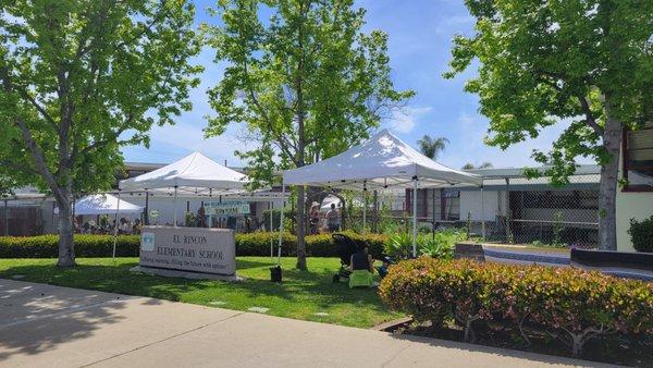 Earth Day at El Rincon school