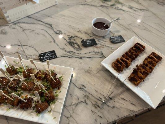 Vegetarian selections were tempeh skewers (in place of chicken) and smokey garlic herb tofu bites w/smokey BBQ dip