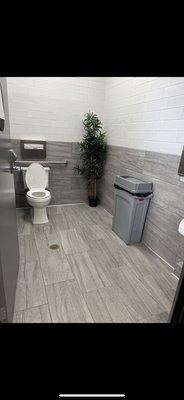 Extremely clean restroom!