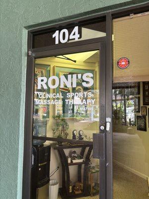 Roni's Clinical Sport Massage Therapy