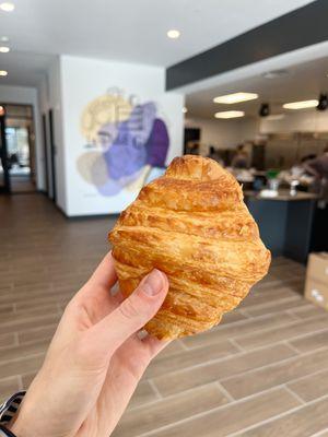 Croissant at Le Petit Gateau - the counter next to Indie Coffee Roasters