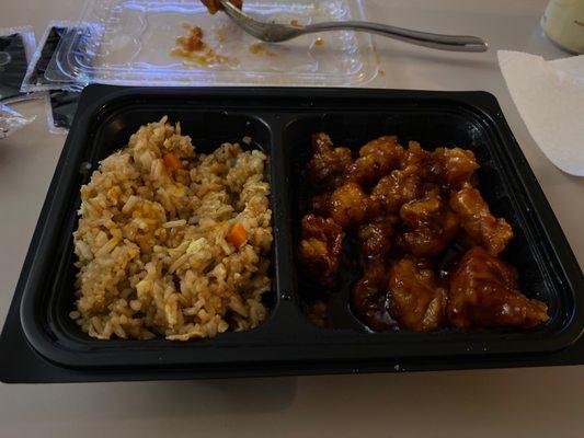 Generals chicken with fried rice