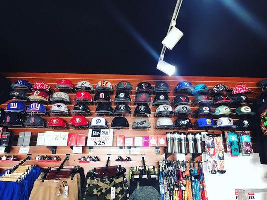 Large selection of NewEra snapbacks