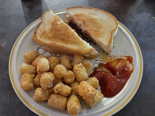 Frisco Melt with tots