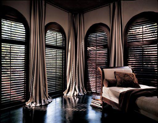 Hunter Douglas Heritance® Hardwood Shutters