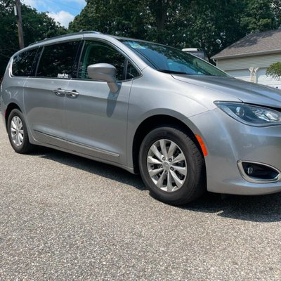 Chrysler Pacifica Minivan - seats up to 6 Passengers