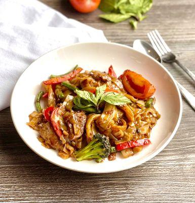 Pad Kee Mao (medium spicy)