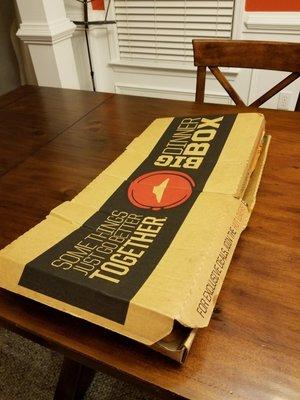 2 hour delivery... bent box, no sauce, and no apology.