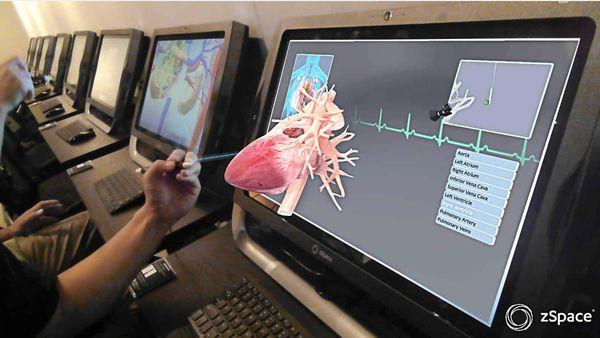 The Virtual Reality Lab allows students to learn the inner-workings of human anatomy.