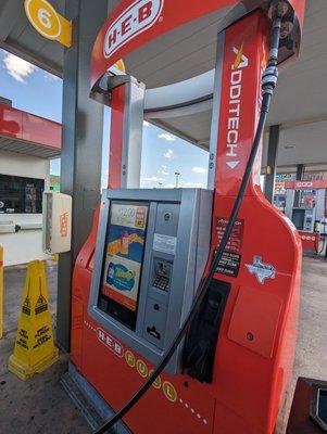 New digital pumps at this HEB