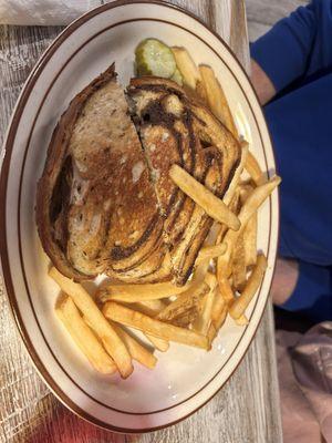 Patty melt with fries