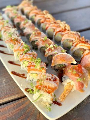 Assortment of sushi rolls - Oishi Sushi