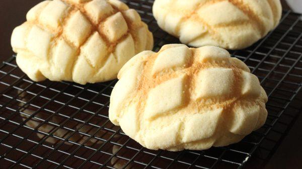 Melon bread