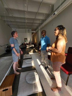 Chatting in the meditation space in Old City