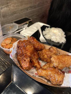 Small 8 Piece Half & Half Wings (Soy Garlic and Yangnyeom)