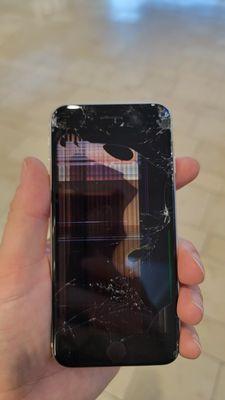 Iphone 8 screen repair Before