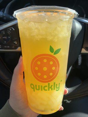 Mango Sparkling Lemonade w/lychee jelly