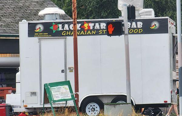 Food truck sighting at 85th & 24th in Ballard (9/3/23)