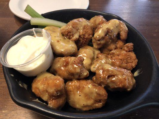 Boneless Wings Garlic Parmigiana