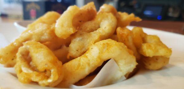 The tempura bartered fried calamari