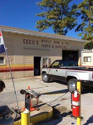 Cecil's Mobile Home & RV Parts & Service