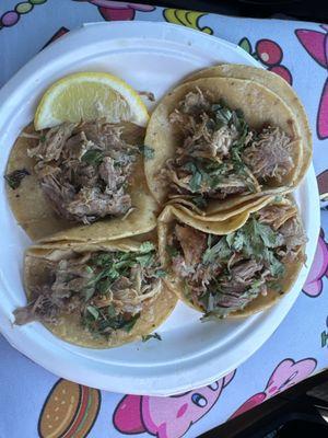 Barely any meet on some of the carnitas tacos, was a pretty fatty.