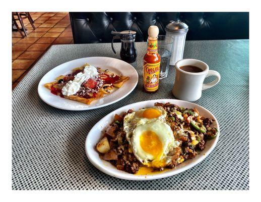 Amigo Skillet & Strawberry Berry Crepes Kona Coffee @ Olivia's Family Restaurant.Dolton IL . Nice & Quick Service. Good Food. Cool!