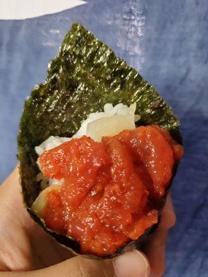 Spicy Tuna handroll