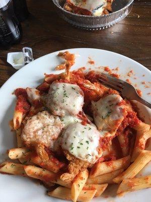 Chicken Parmigiana Pasta with shrimp  Very tasty and friendly the place is clean come and get it I had  Chicken Parmigiana Pasta