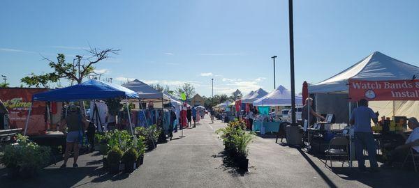 Surfside Farmers Market Cape Coral taken right before season.