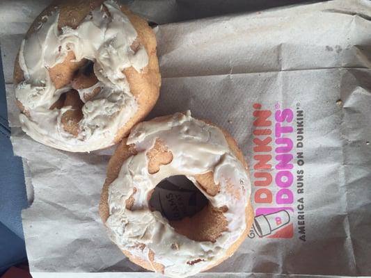 Ridiculous excuse for maple donuts. Stale and disgusting.