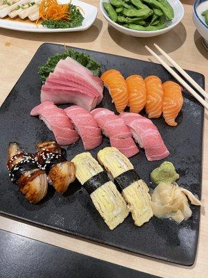 Nigiri: salmon, Toro, eel, tamago. Sashimi: yellowtail